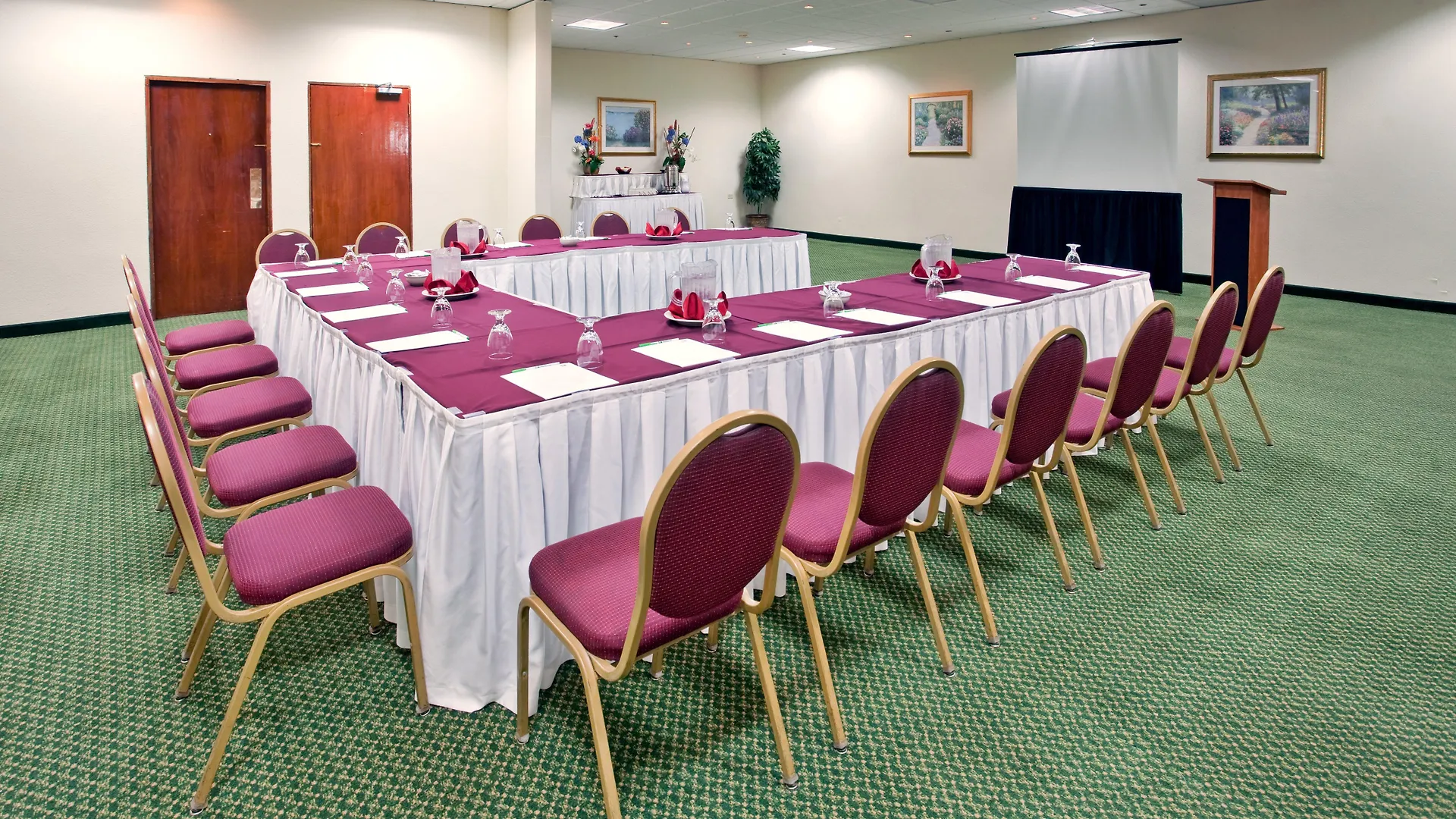 Holiday Inn Ponce & El Tropical Casino By Ihg