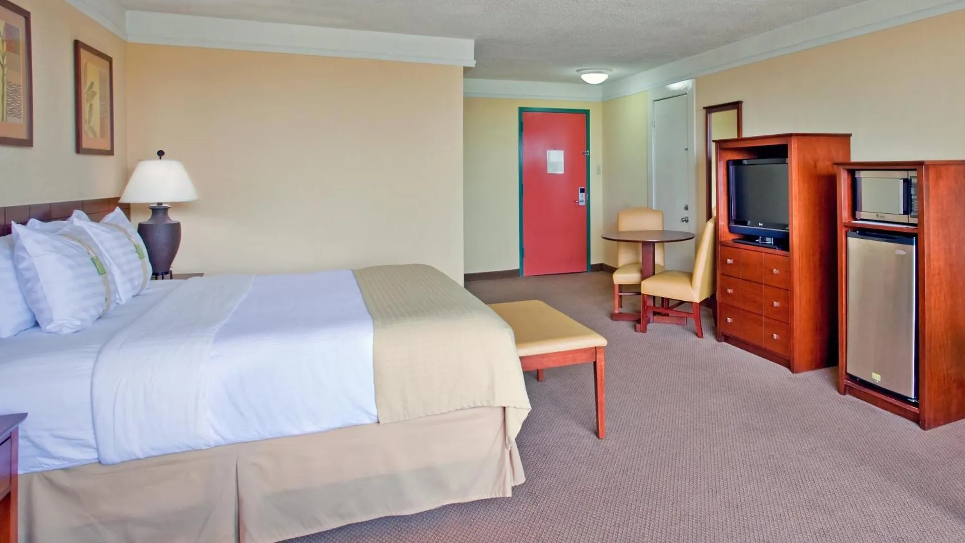 Holiday Inn Ponce & El Tropical Casino By Ihg Feriested