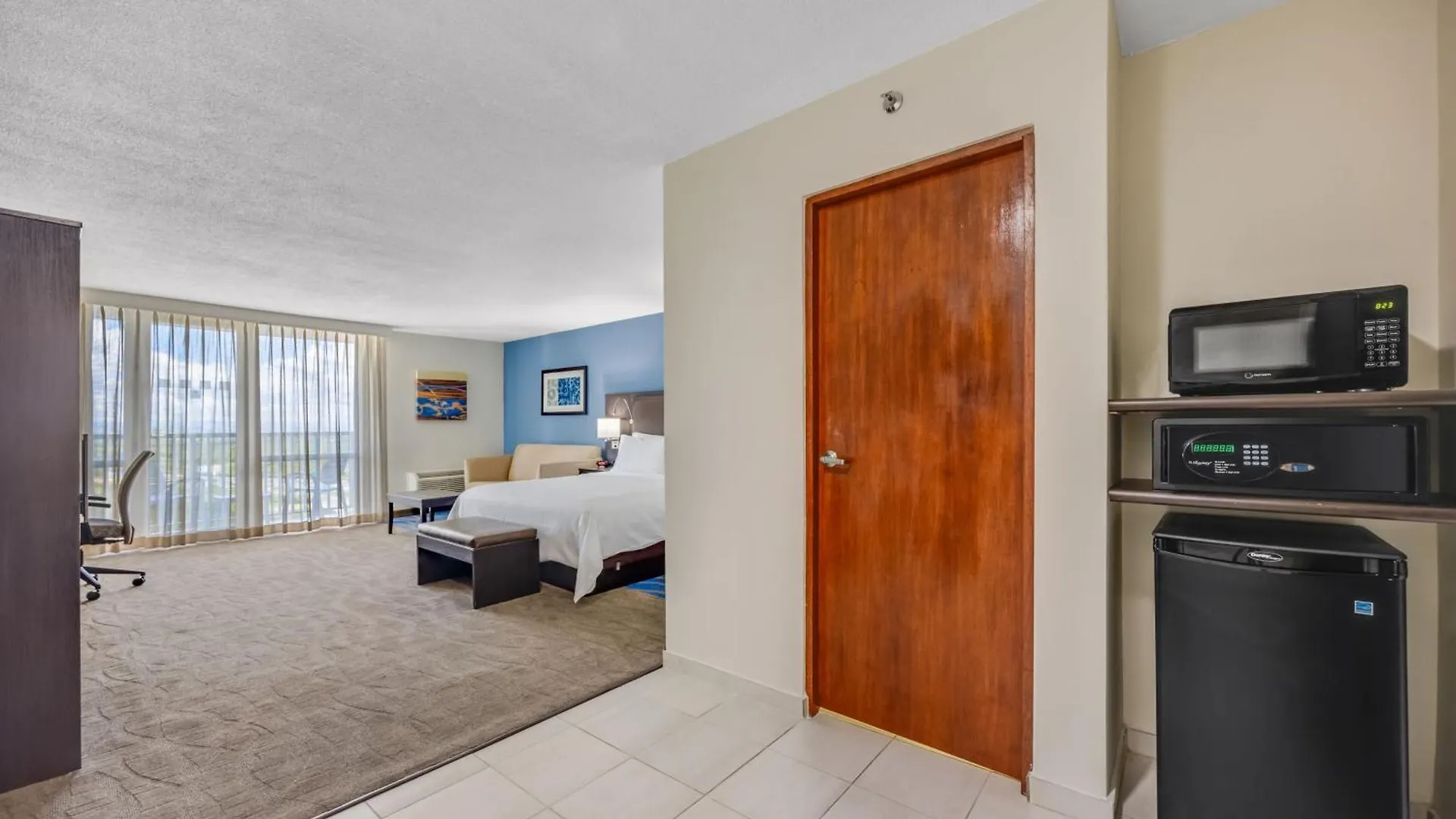 Holiday Inn Ponce & El Tropical Casino By Ihg Resort